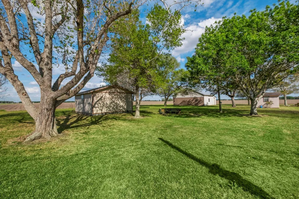 7639 Fm 2977 Richmond, TX 77469