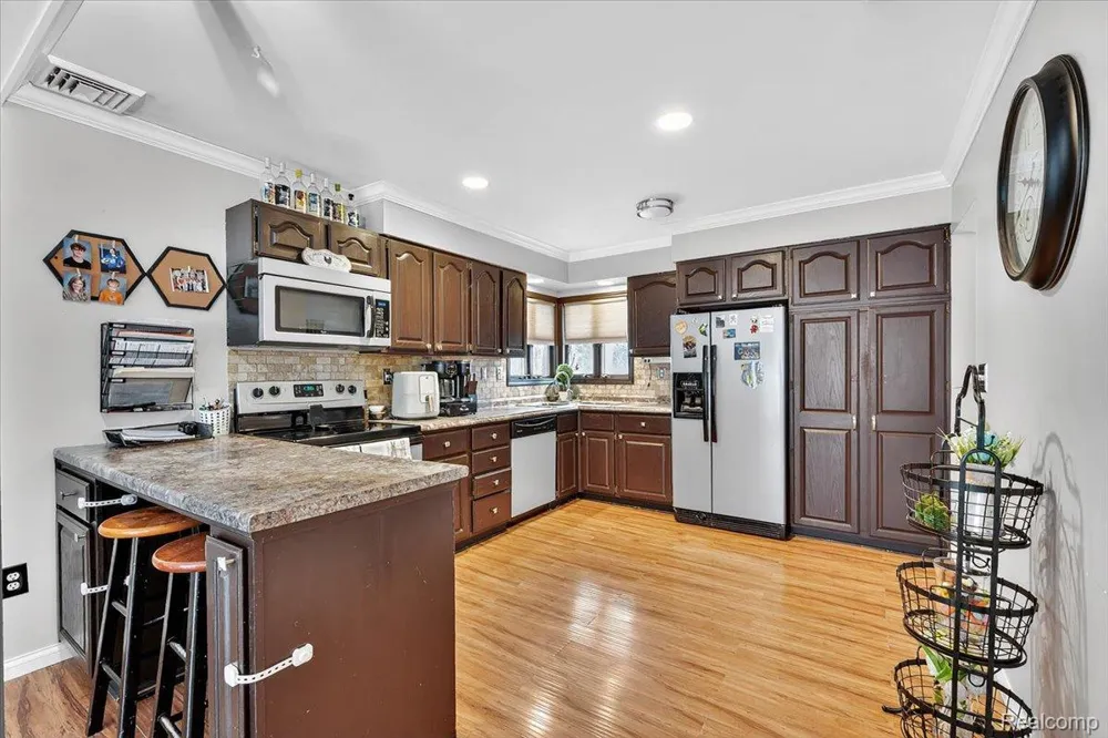 6865 ABBOTTSFORD ROAD Clyde Township, MI 48049