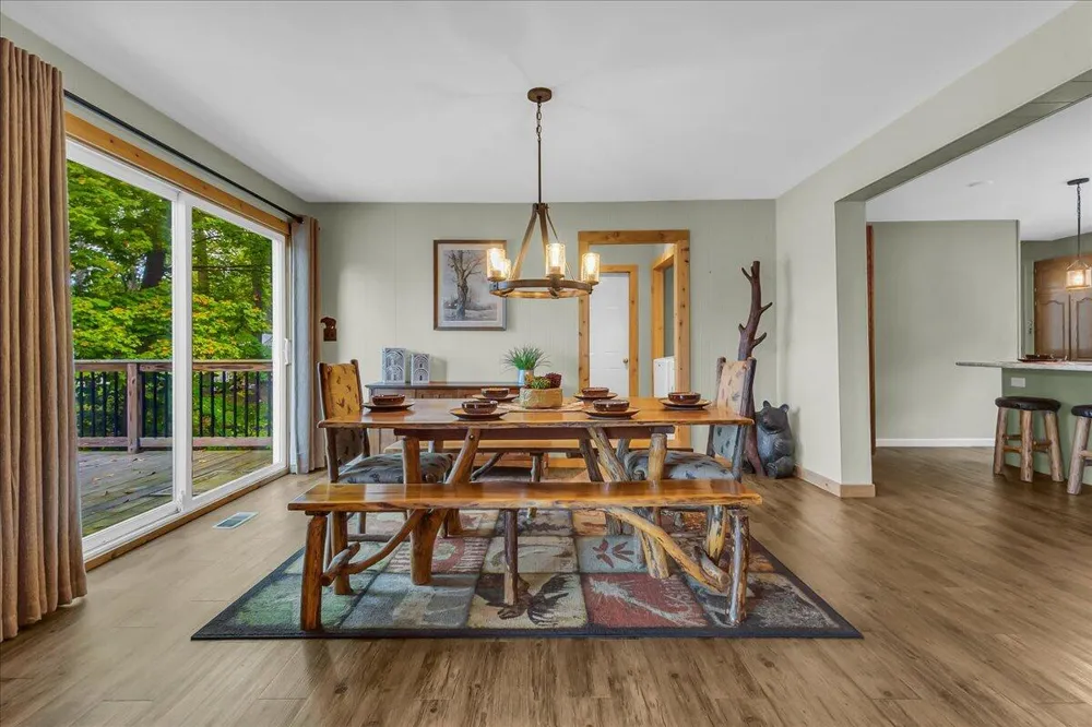 45417 15th Avenue Bloomingdale Township, MI 49026