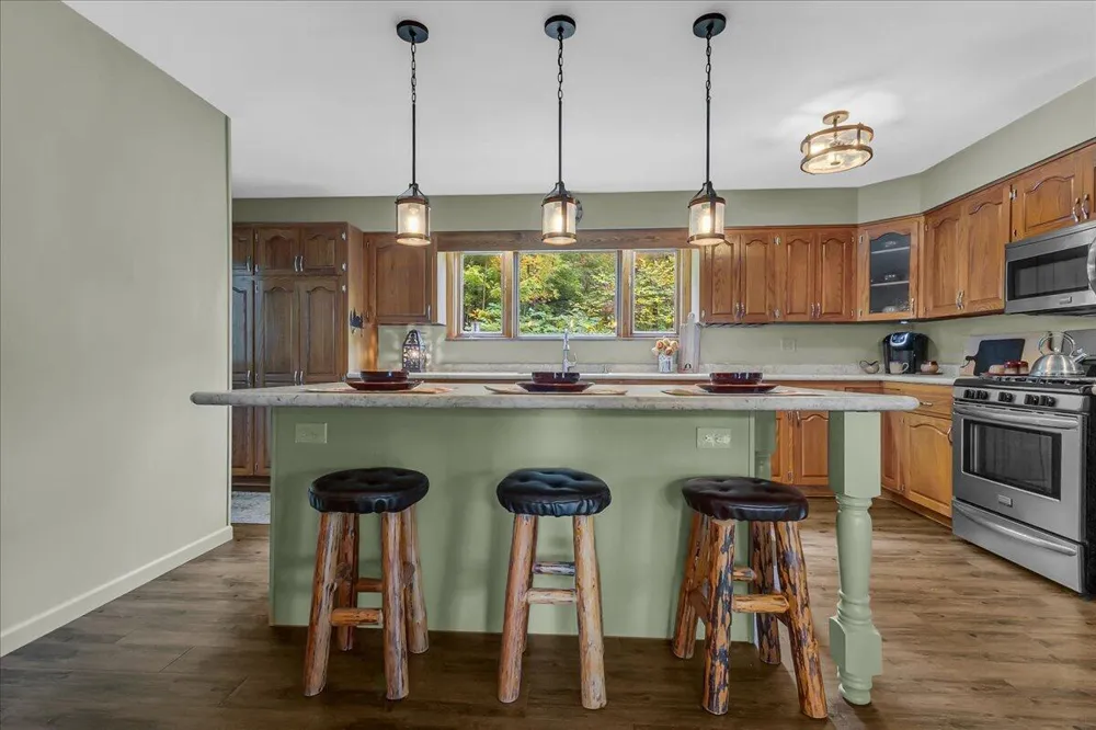 45417 15th Avenue Bloomingdale Township, MI 49026