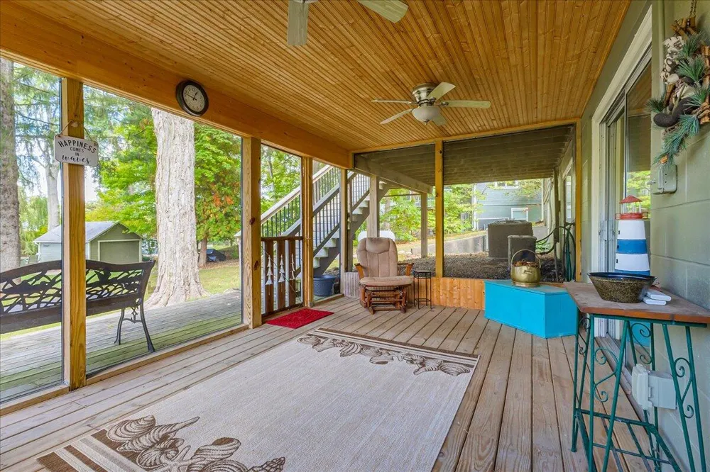 45417 15th Avenue Bloomingdale Township, MI 49026