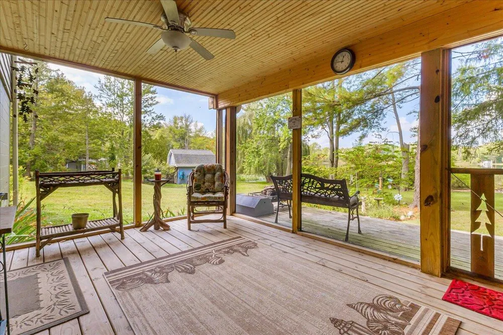 45417 15th Avenue Bloomingdale Township, MI 49026