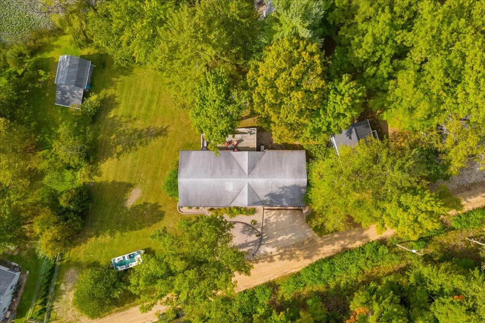 45417 15th Avenue Bloomingdale Township, MI 49026