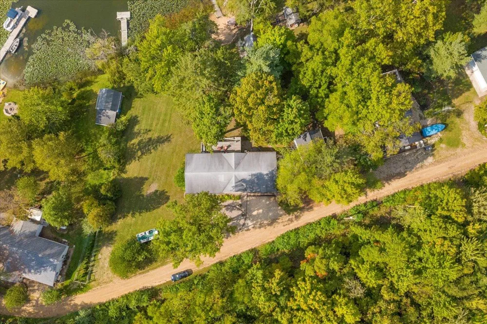 45417 15th Avenue Bloomingdale Township, MI 49026