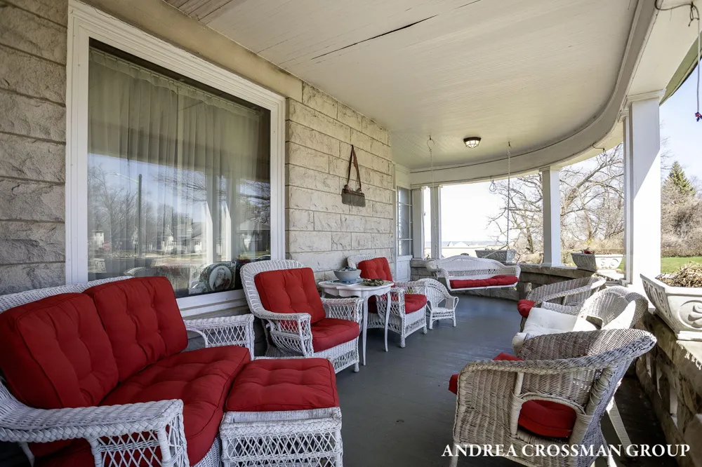 456 Monroe Boulevard South Haven City, MI 49090