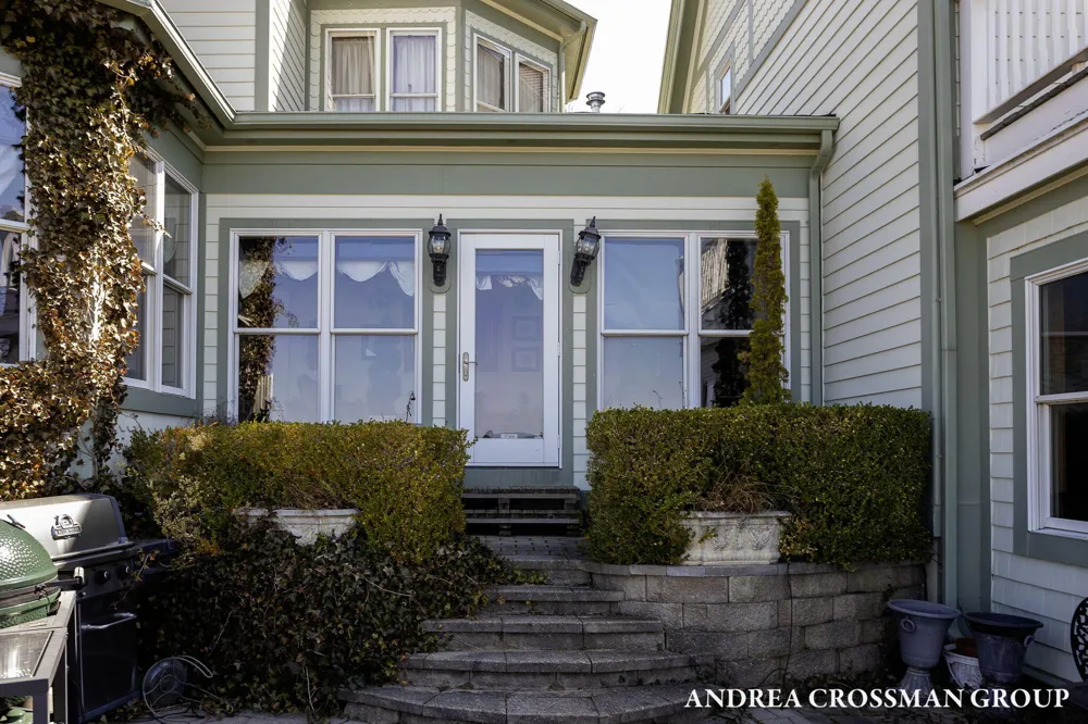 456 Monroe Boulevard South Haven City, MI 49090