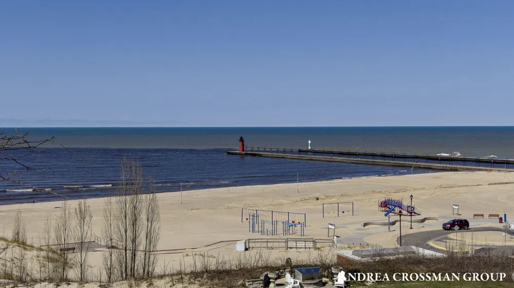 456 Monroe Boulevard South Haven City, MI 49090