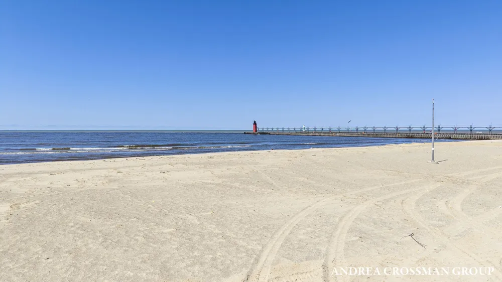 456 Monroe Boulevard South Haven City, MI 49090