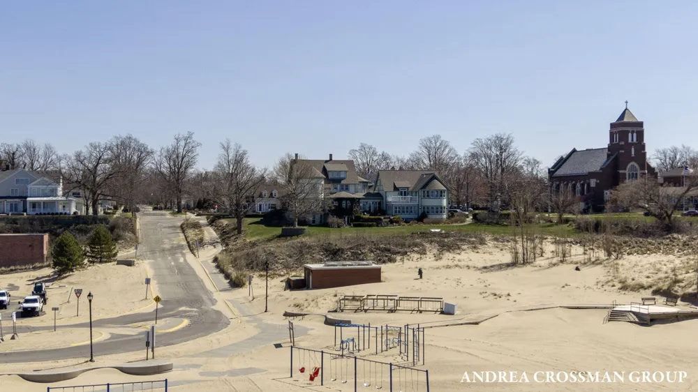 456 Monroe Boulevard South Haven City, MI 49090