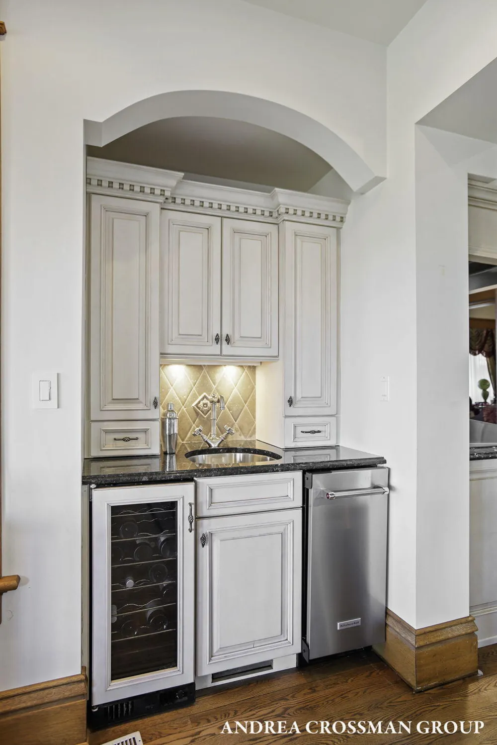 456 Monroe Boulevard South Haven City, MI 49090