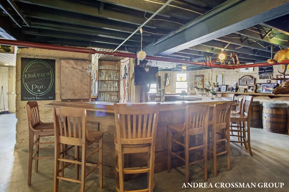 456 Monroe Boulevard South Haven City, MI 49090