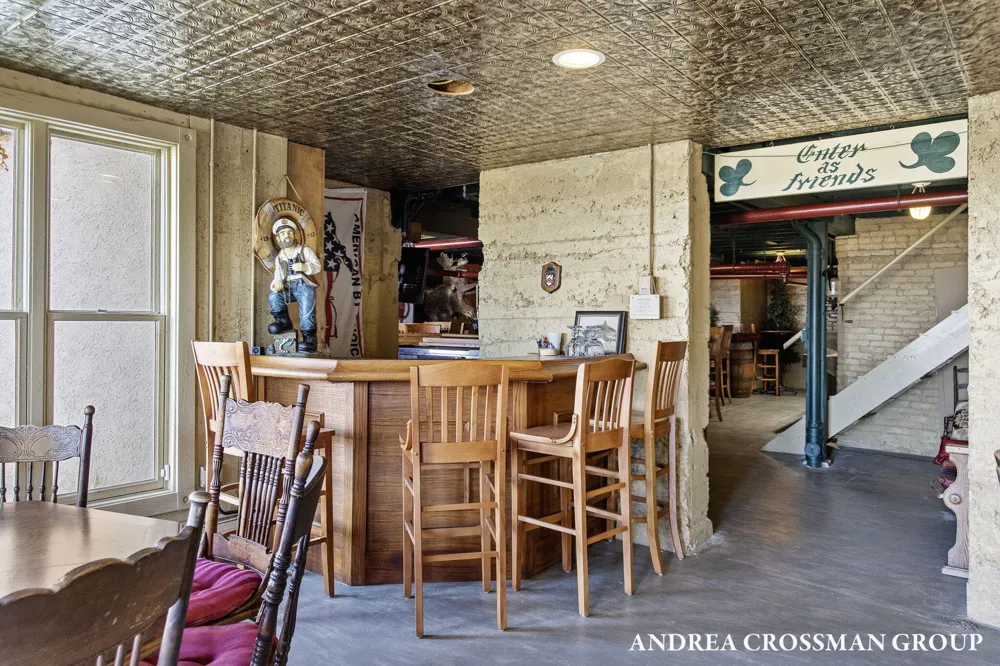 456 Monroe Boulevard South Haven City, MI 49090