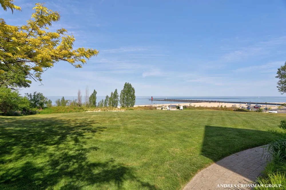 456 Monroe Boulevard South Haven City, MI 49090