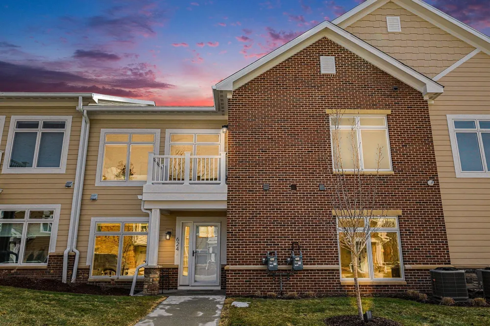 624 Boardwalk Lane Dexter City, MI 48130