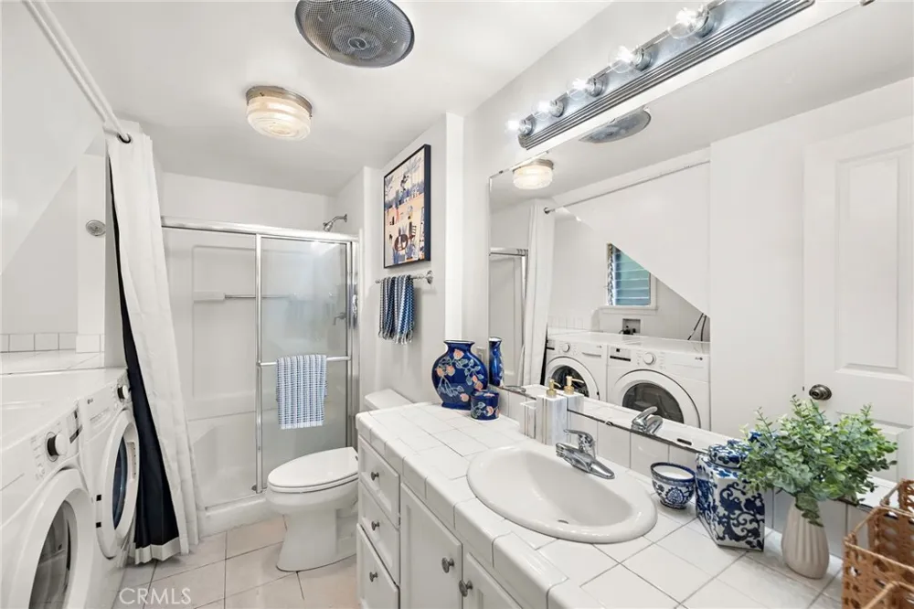 189 Lower Cliff Drive Laguna Beach, CA 92651