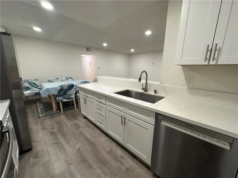 12350 Del Amo #2509 Lakewood, CA 90715
