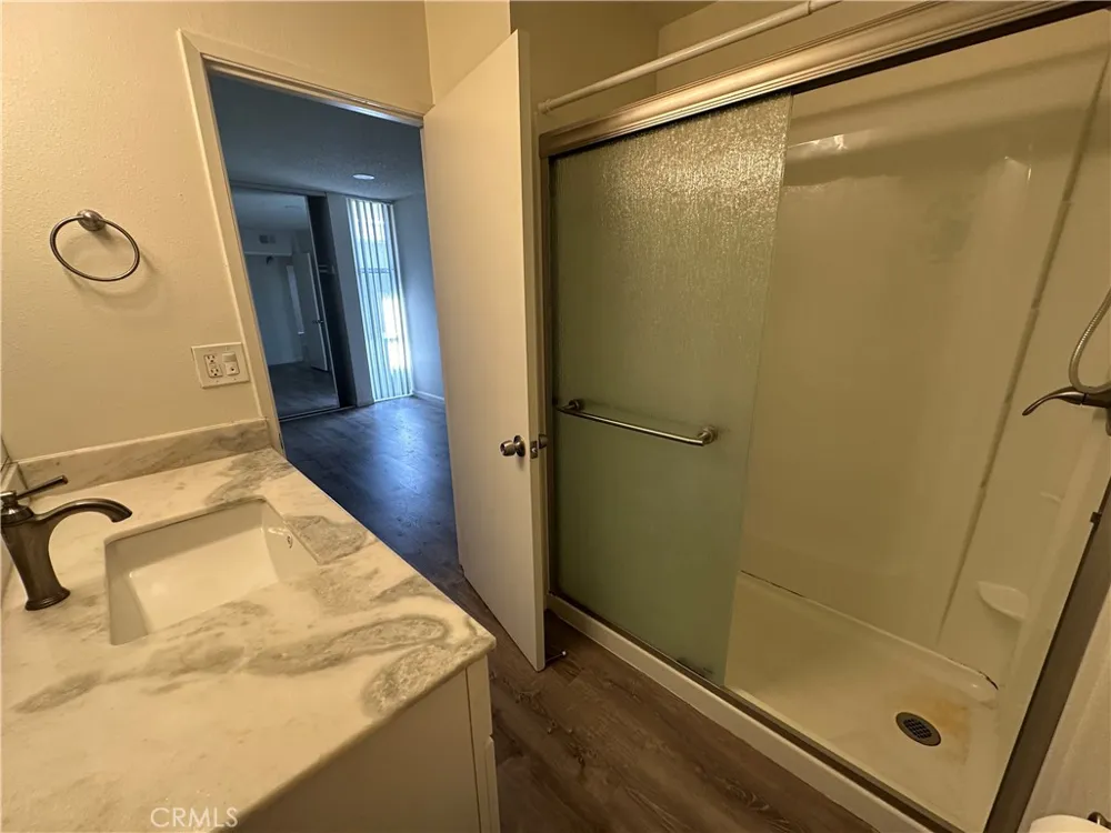 12350 Del Amo #2509 Lakewood, CA 90715