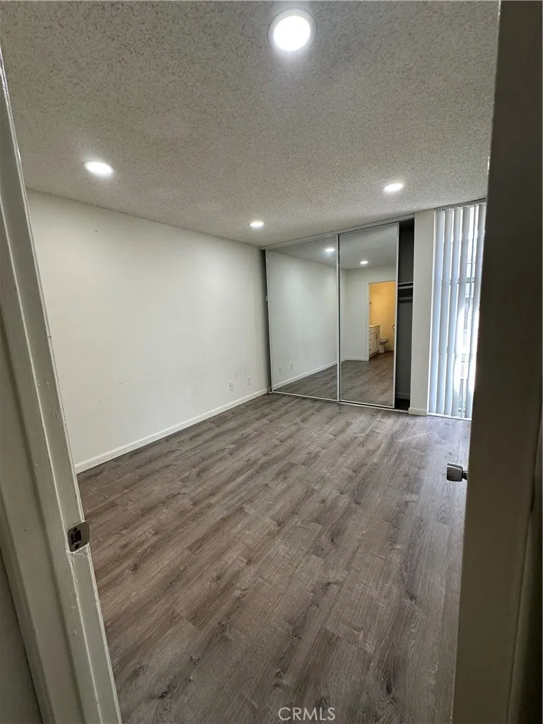 12350 Del Amo #2509 Lakewood, CA 90715