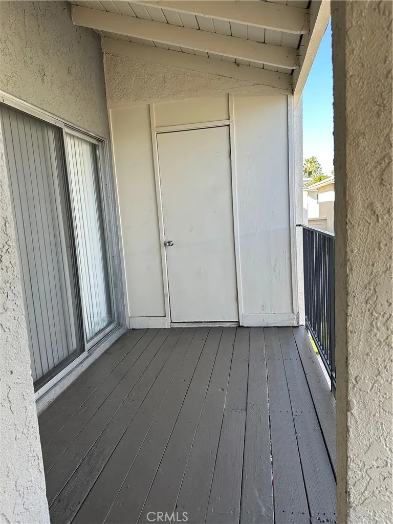 12350 Del Amo #2509 Lakewood, CA 90715
