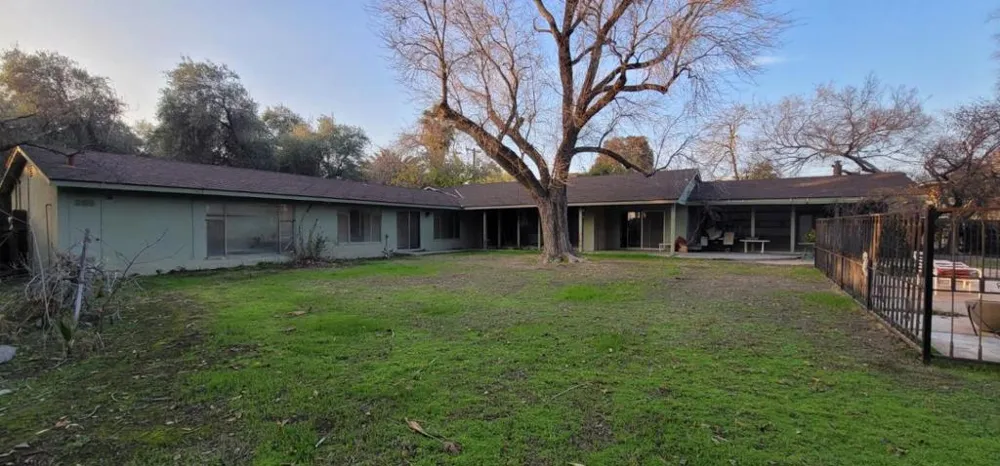902 Mercey Springs Road Los Banos, CA 93635