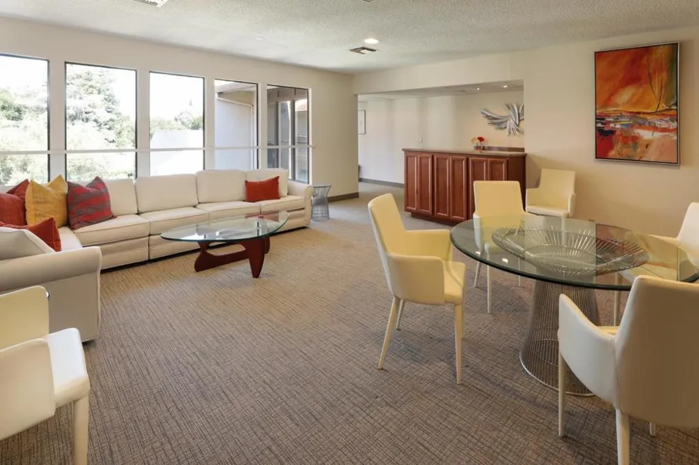 226 W Edith Avenue #20 Los Altos, CA 94022
