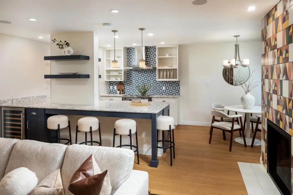 226 W Edith Avenue #20 Los Altos, CA 94022