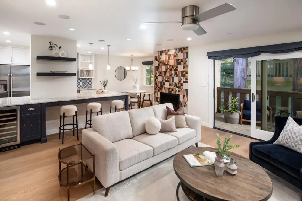 226 W Edith Avenue #20 Los Altos, CA 94022