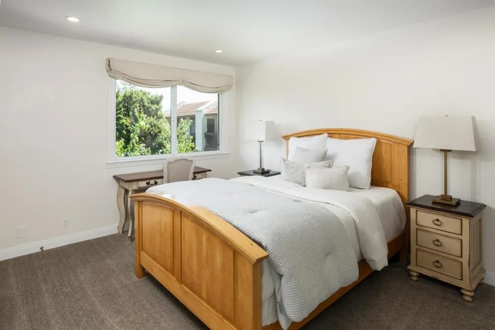 226 W Edith Avenue #20 Los Altos, CA 94022