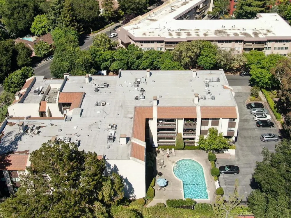 226 W Edith Avenue #20 Los Altos, CA 94022