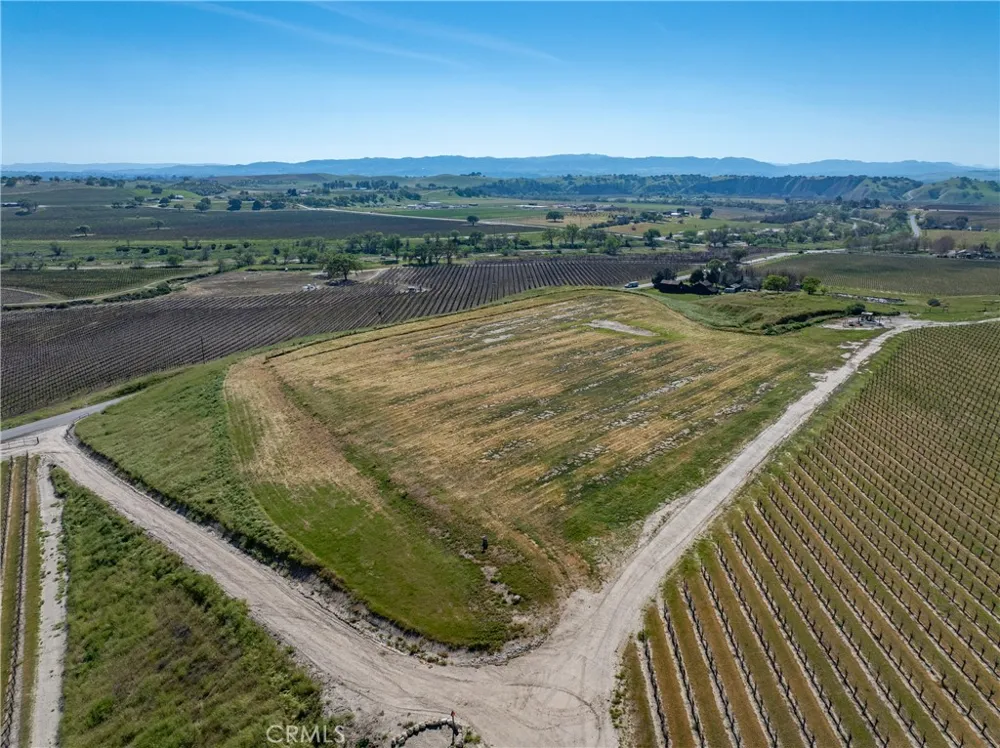 7310 Estrella Road San Miguel, CA 93451