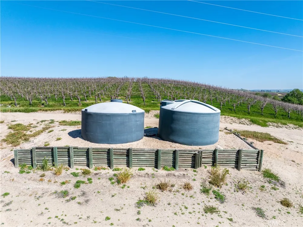 7310 Estrella Road San Miguel, CA 93451