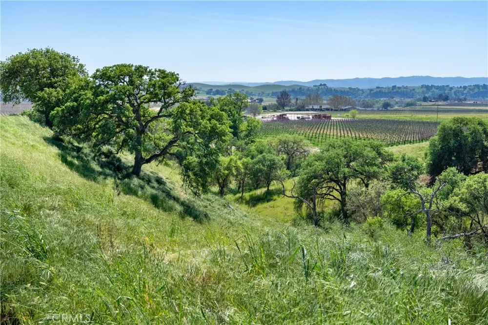 7310 Estrella Road San Miguel, CA 93451