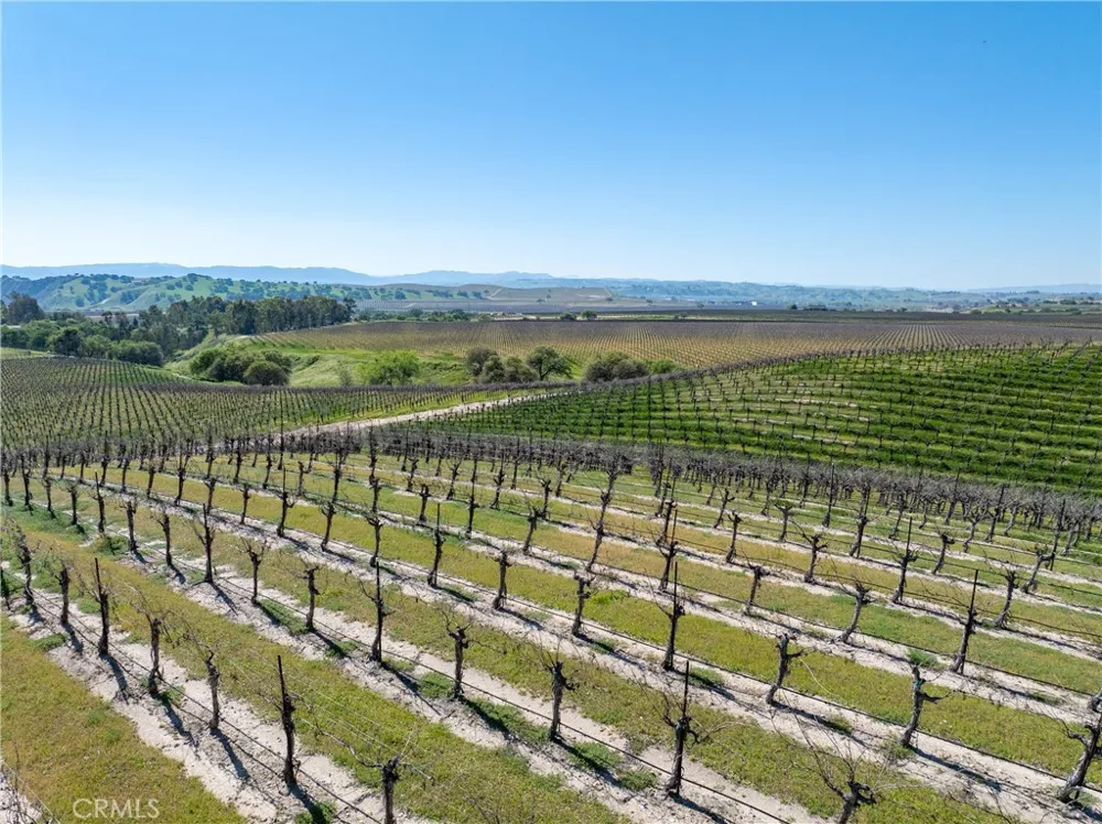 7310 Estrella Road San Miguel, CA 93451