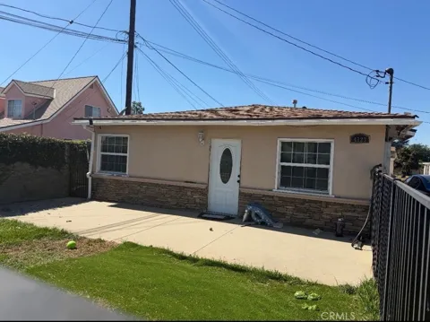 4323 Bannister