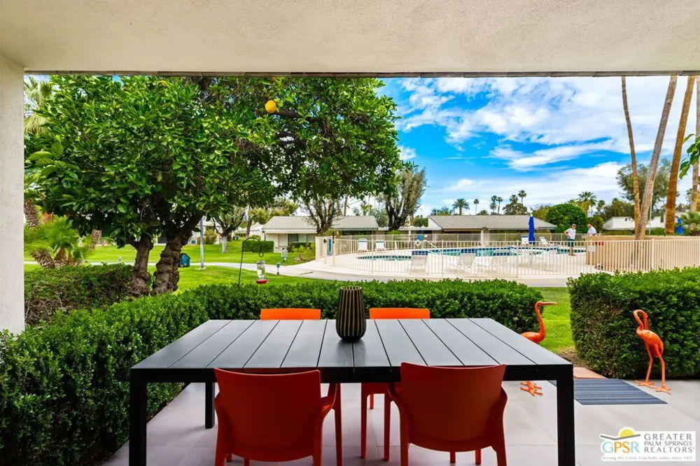 2012 E Sonora Road Palm Springs, CA 92264