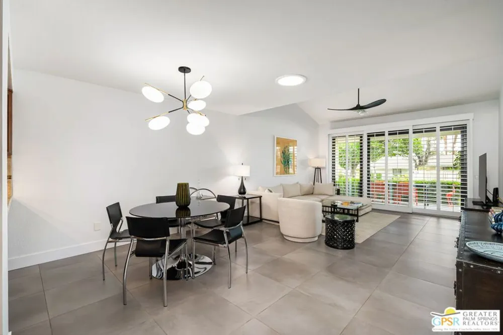 2012 E Sonora Road Palm Springs, CA 92264