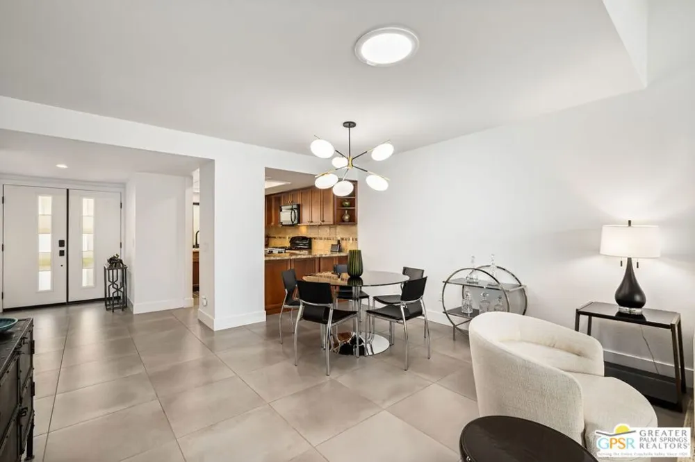 2012 E Sonora Road Palm Springs, CA 92264