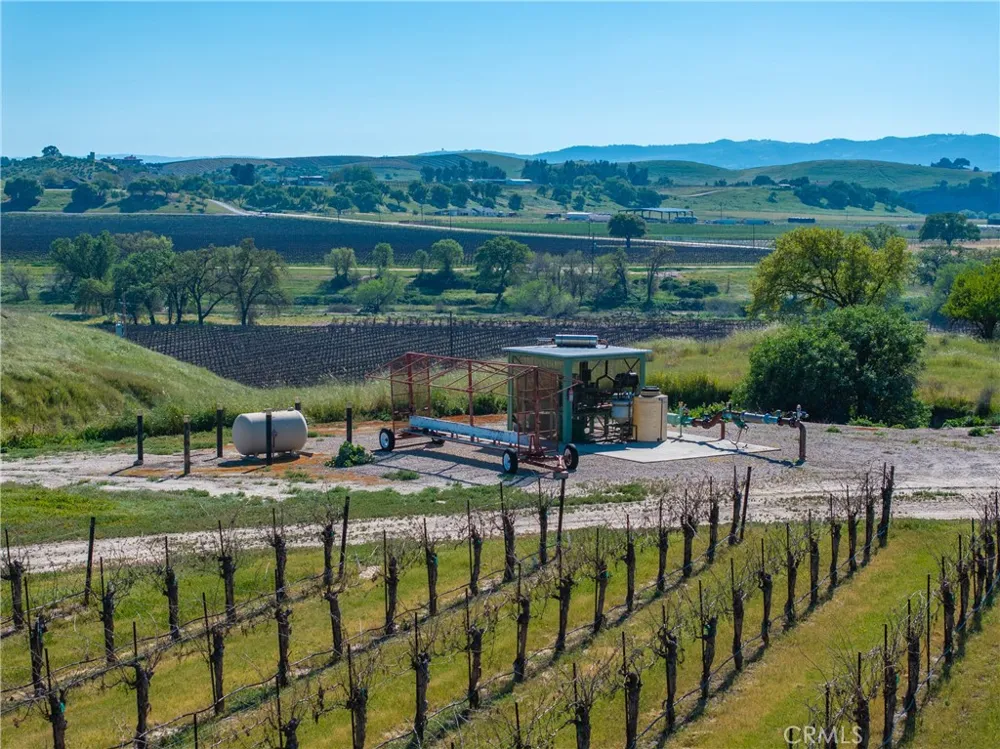 7310 Estrella Road San Miguel, CA 93451