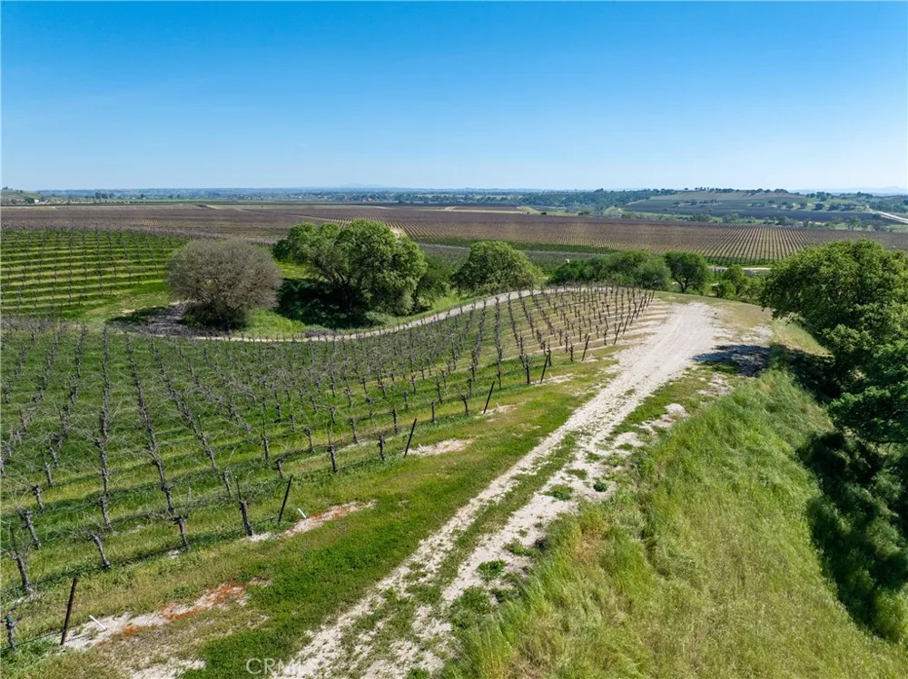 7310 Estrella Road San Miguel, CA 93451