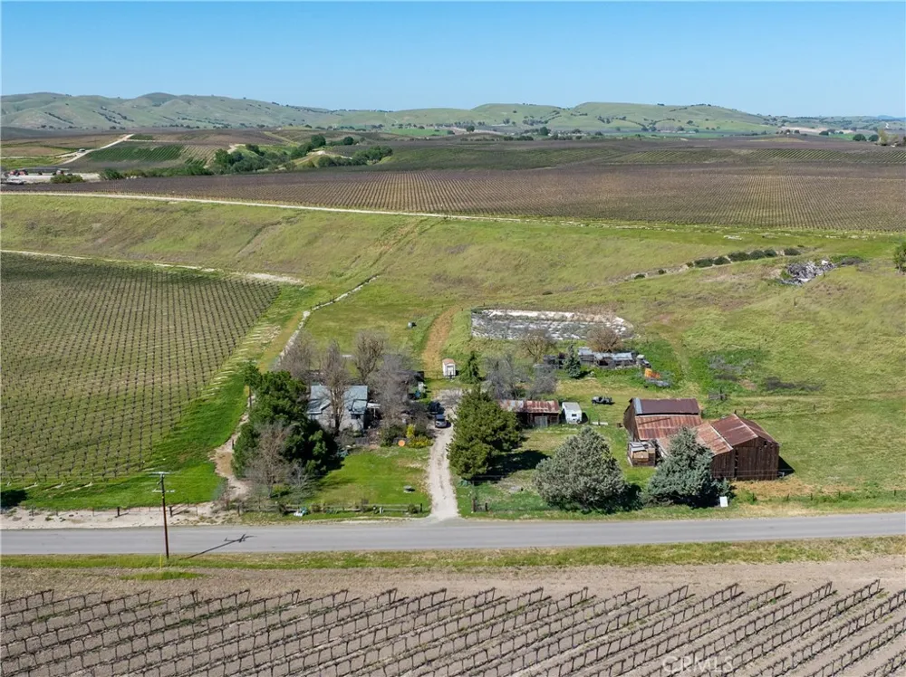 7310 Estrella Road San Miguel, CA 93451