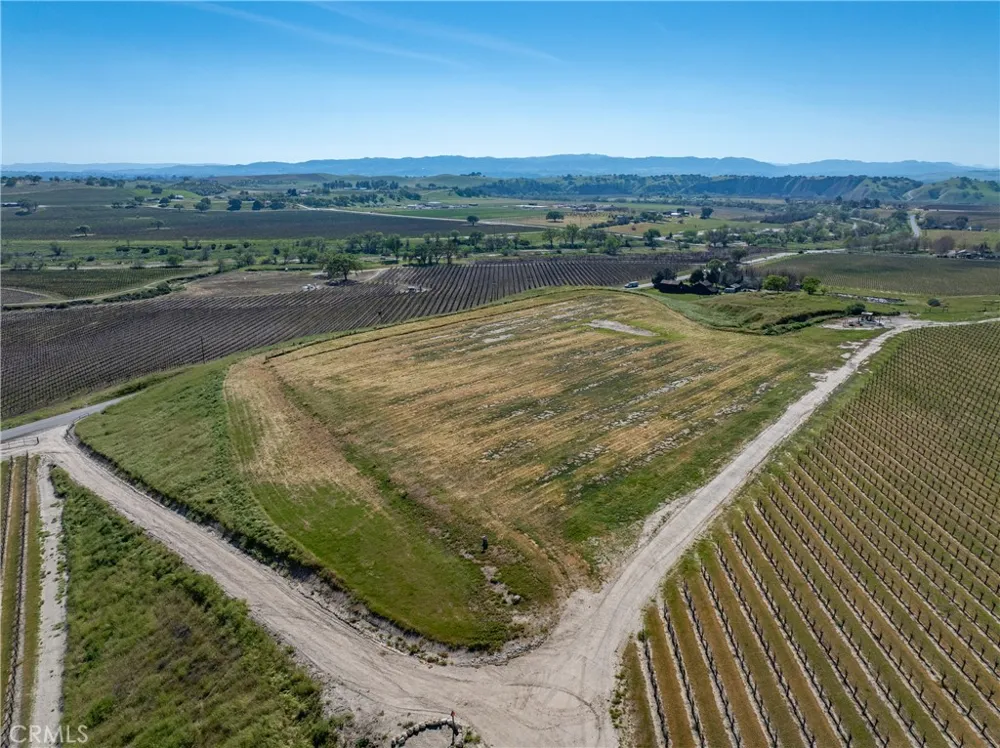 7310 Estrella Road San Miguel, CA 93451