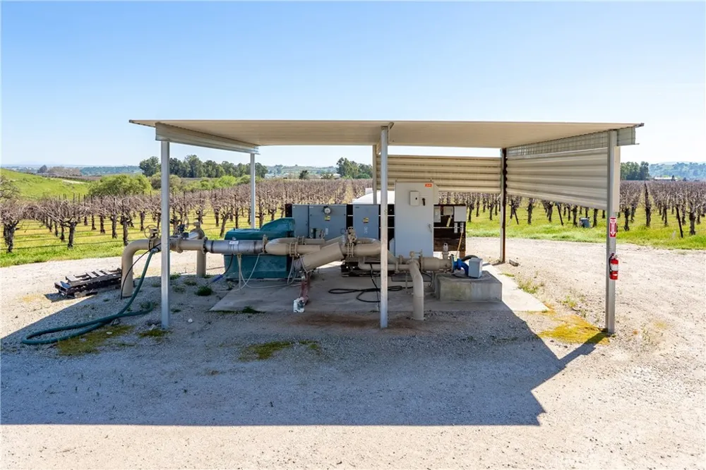 7310 Estrella Road San Miguel, CA 93451