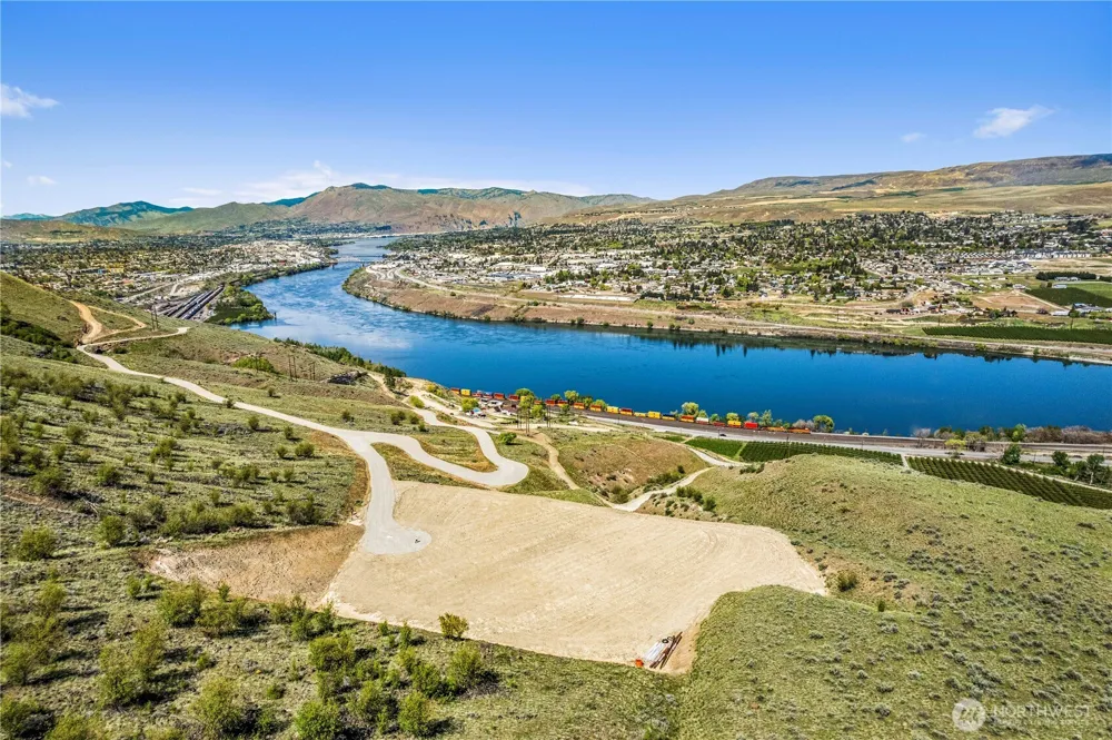 1501 Lot A Malaga Alcoa Highway Malaga, WA 98828