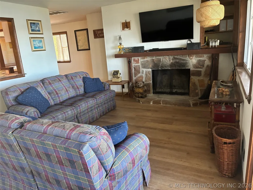 2929 County Road 356 Eucha, OK 74342