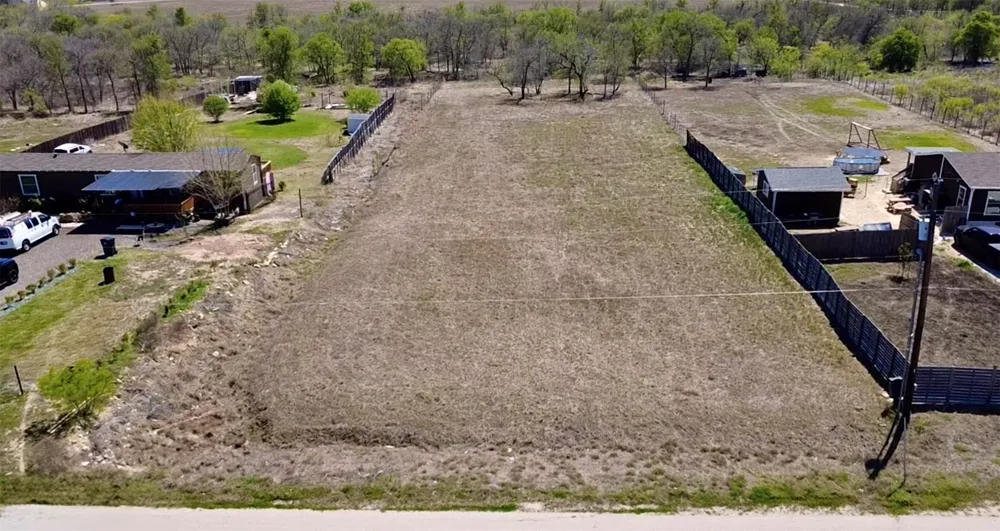 310 Rancho Linda Drive Lockhart, TX 78644