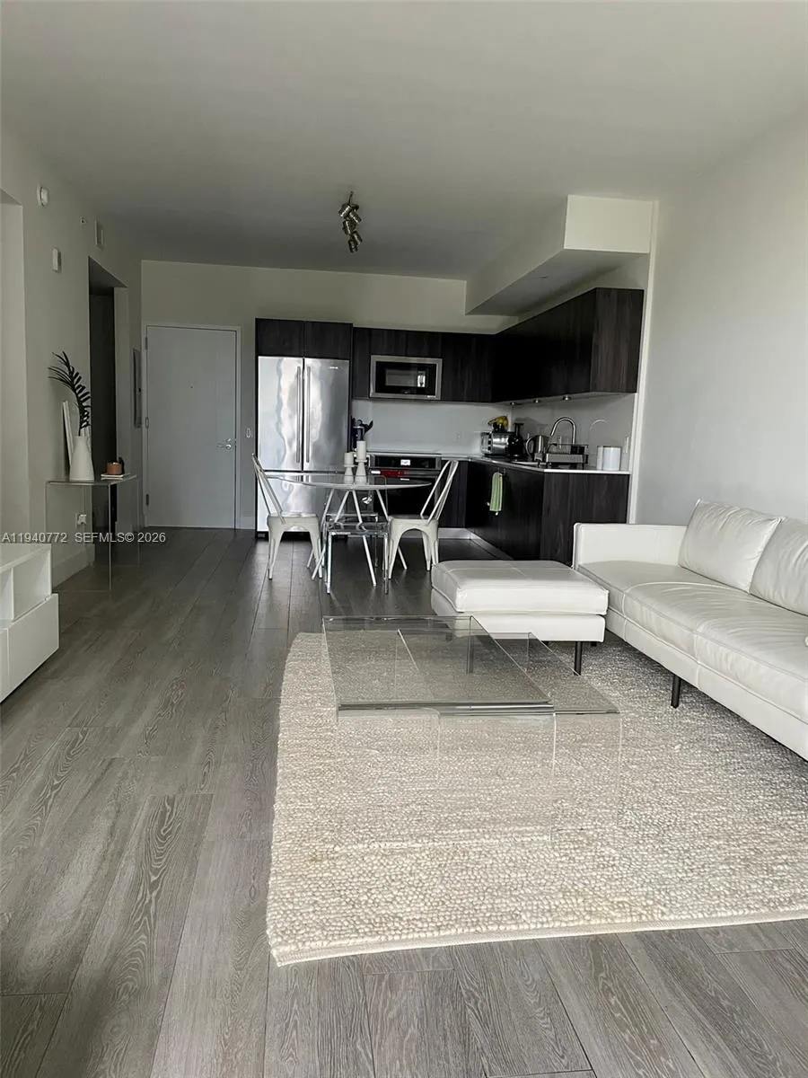 2960 NE 207th St #714 Aventura, FL 33180