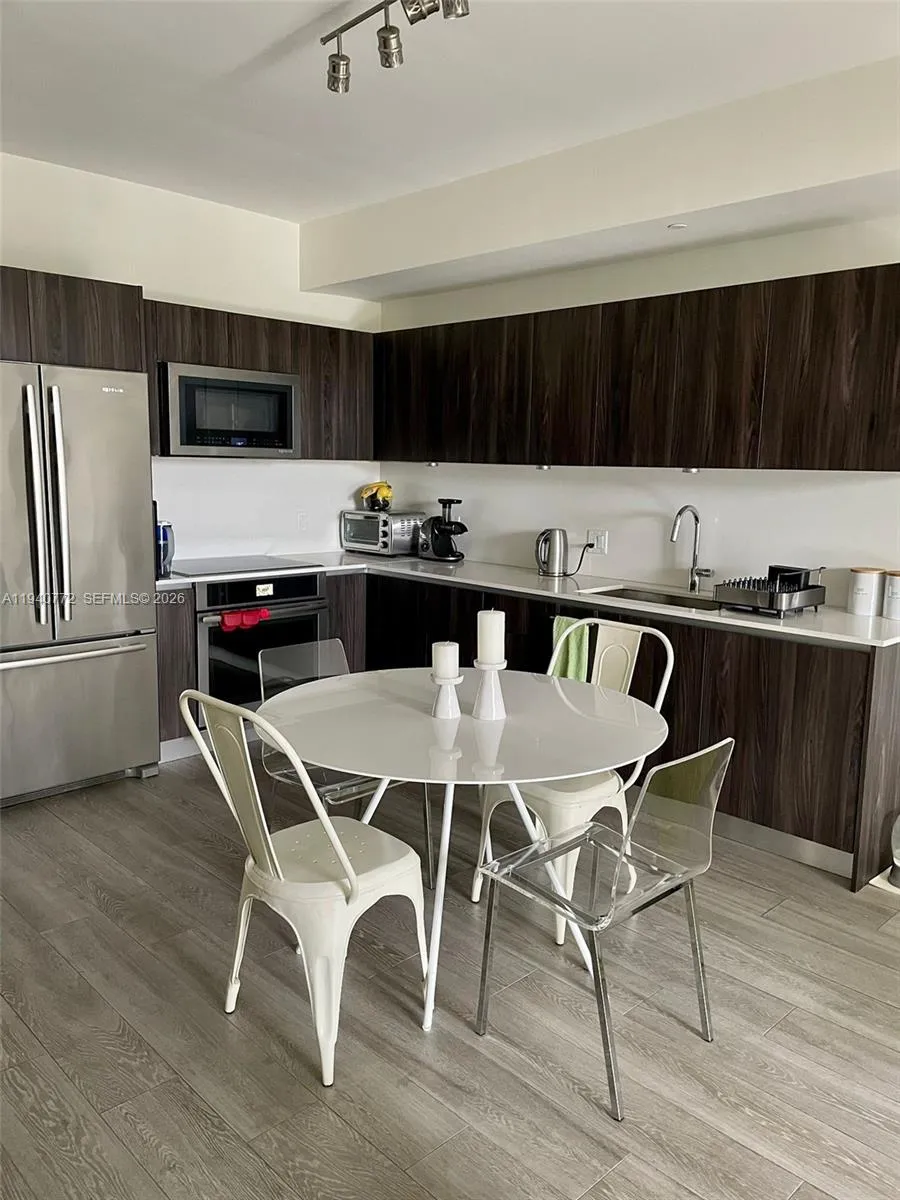 2960 NE 207th St #714 Aventura, FL 33180