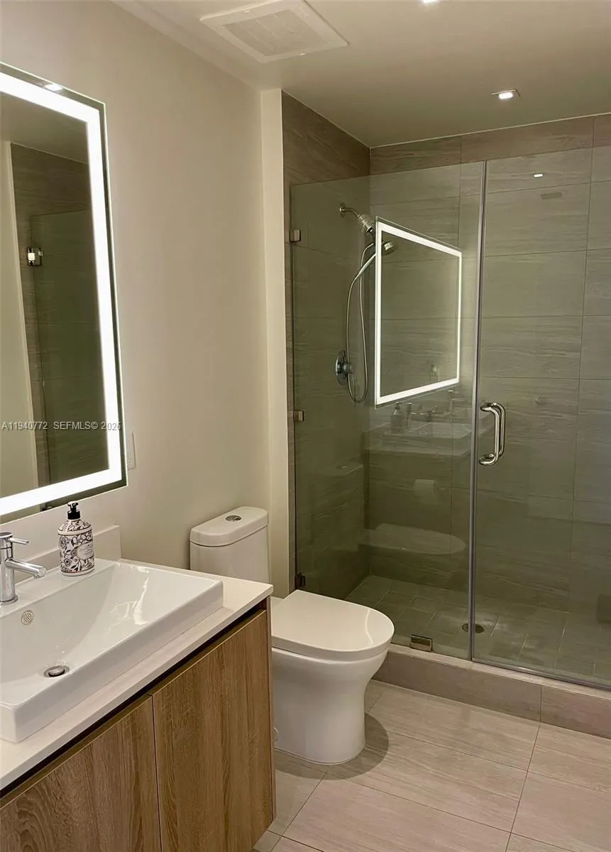 2960 NE 207th St #714 Aventura, FL 33180