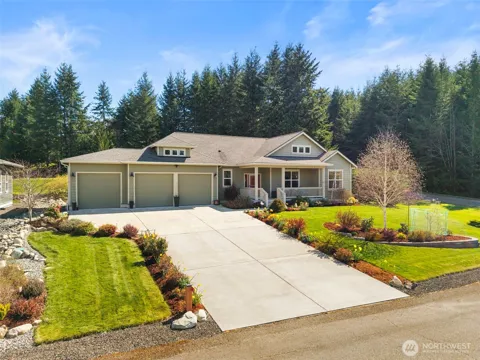 24 Pelton Court