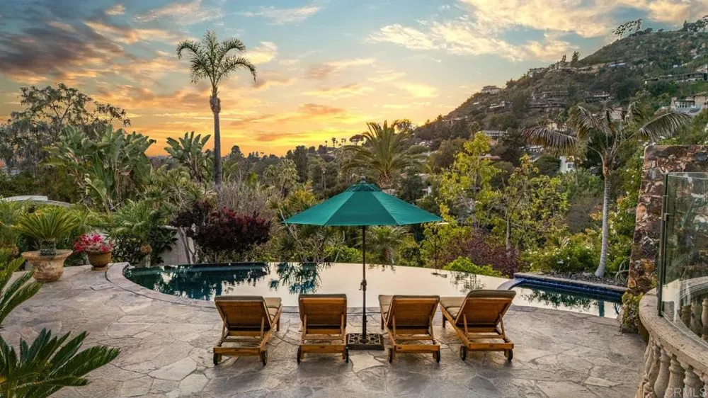4652 Resmar Road La Mesa, CA 91941
